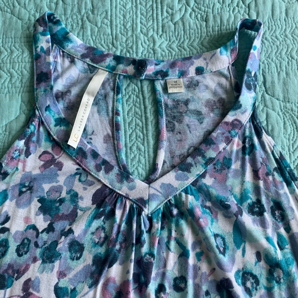 Halter top - Picture 6 of 9